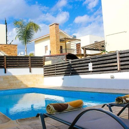 Unique Beach Luxurious Villas Ayia Napa Exteriör bild