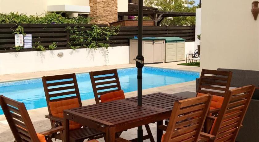 Unique Beach Luxurious Villas Ayia Napa Exteriör bild