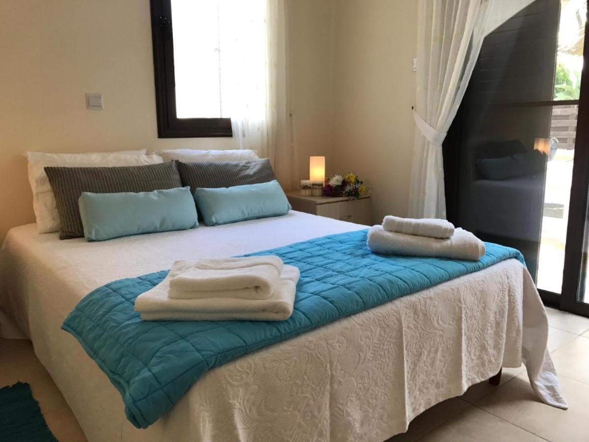 Unique Beach Luxurious Villas Ayia Napa Exteriör bild