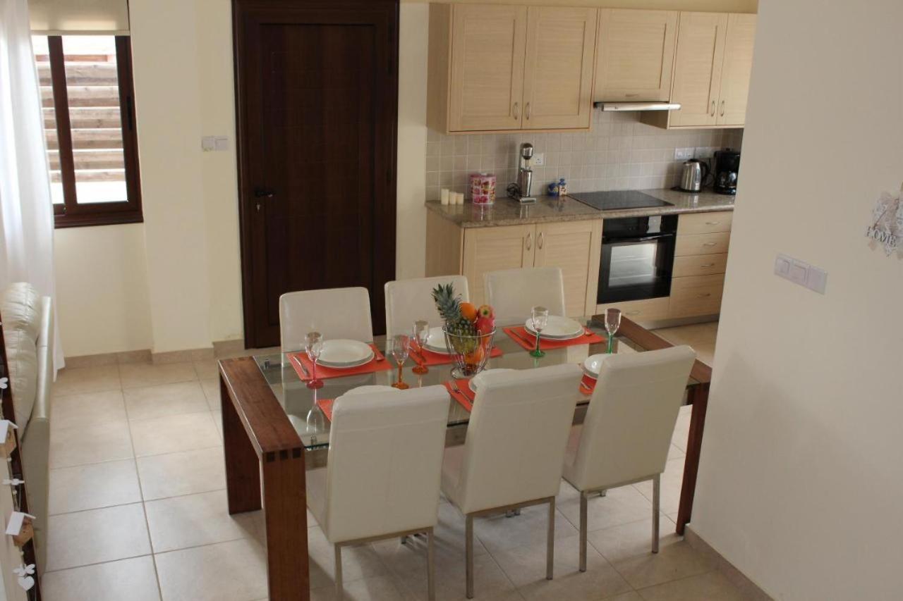 Unique Beach Luxurious Villas Ayia Napa Exteriör bild