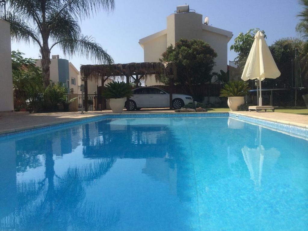 Unique Beach Luxurious Villas Ayia Napa Exteriör bild