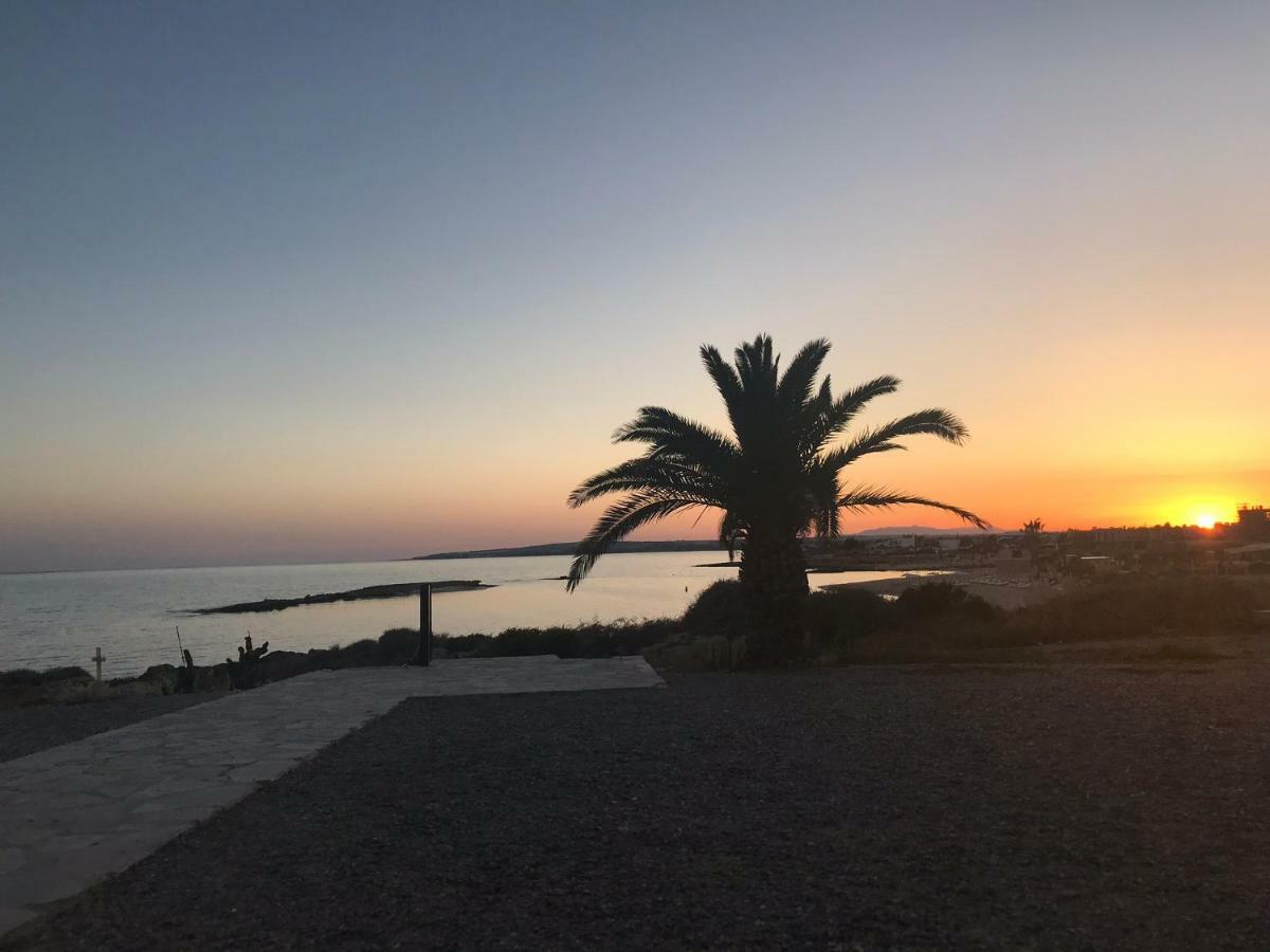 Unique Beach Luxurious Villas Ayia Napa Exteriör bild